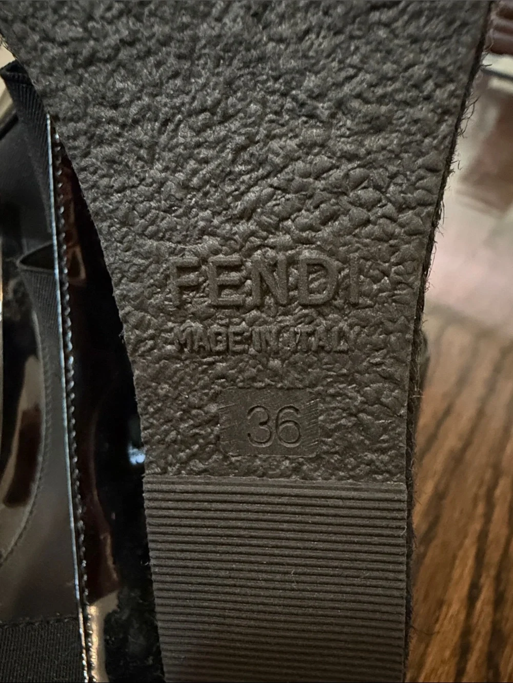 Fendi elegant wedge